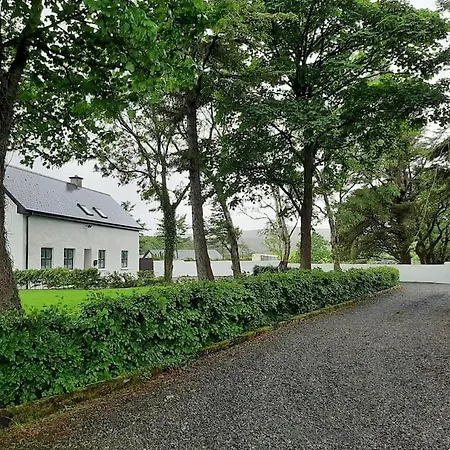 Traditional Cosy With Beautiful Views * Westport